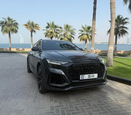 إيجار أودي Q8 موديل 2023 أو ما يعادلها